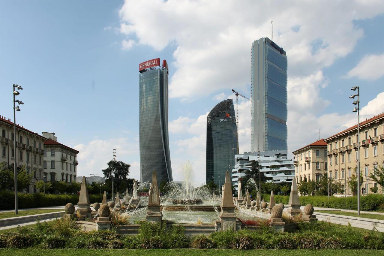 City Life Sweet Home - Fiera, Duomo Мілан Екстер'єр фото
